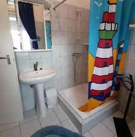 Haus Sissy * Балатонкерестур