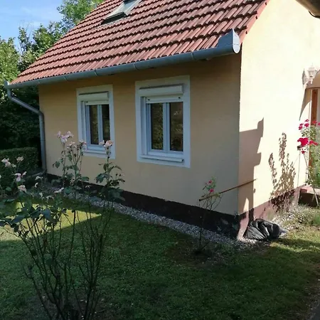 Haus Sissy Balatonkeresztúr
