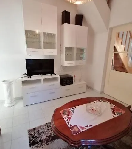 Haus Sissy بيت للعطل